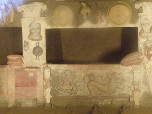 Zdjęcie z Włoch - Dekoracja komory grobowej