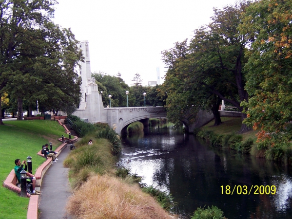 Zdjęcie z Nowej Zelandii - Nad rzeka Avon...