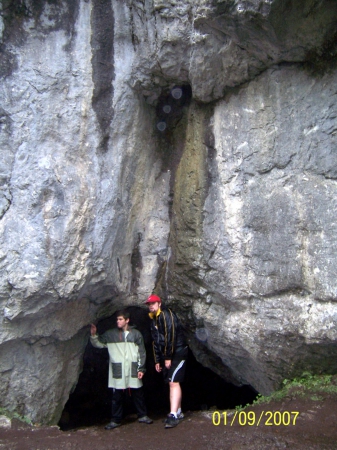 Zdjęcie z Polski - Wejscie do jaskini...