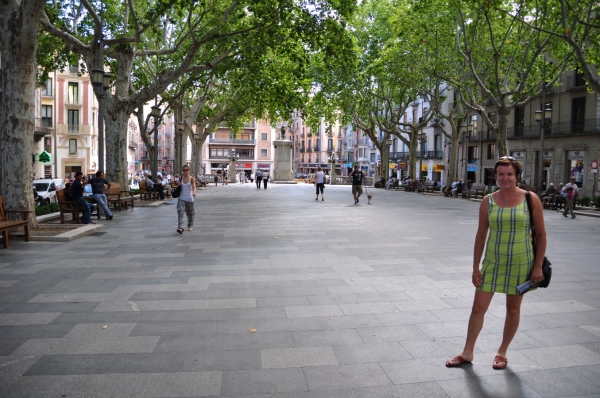 Zdjęcie z Hiszpanii - jedna z uliczek w Figures