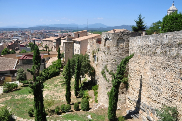 Zdjęcie z Hiszpanii - Girona- mury miejskie