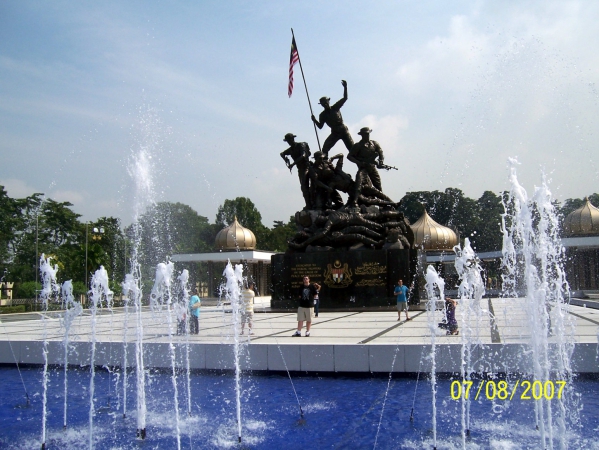 Zdjęcie z Malezji - Pomnik walki o ...