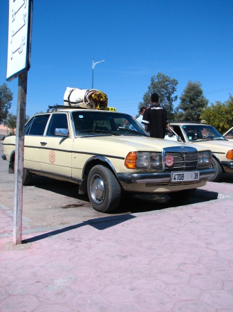 Zdjęcie z Maroka - Ourzazate - Grande Taxi