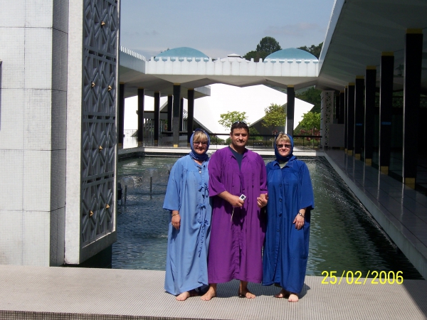 Zdjęcie z Malezji - W glownym meczecie w KL