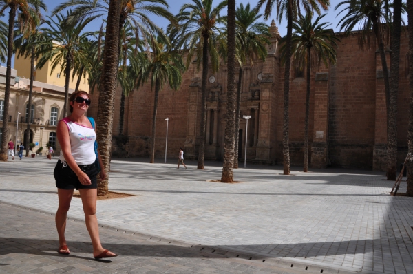 Zdjęcie z Hiszpanii - przed katedrą w Almerii