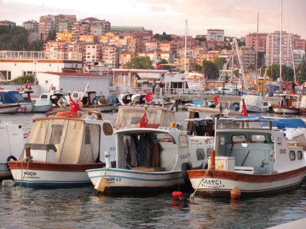 Zdjęcie z Turcji - Port w Canakkale.