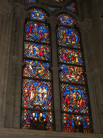 Zdjęcie z Belgii - Witraż w katedrze.