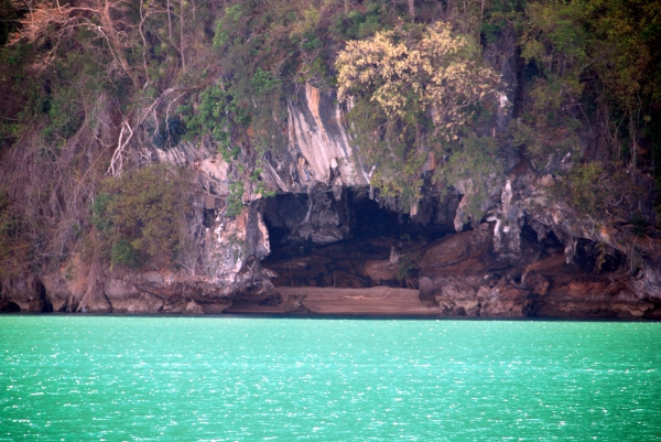 Zdjęcie z Tajlandii - Przeurocza jaskinia z...