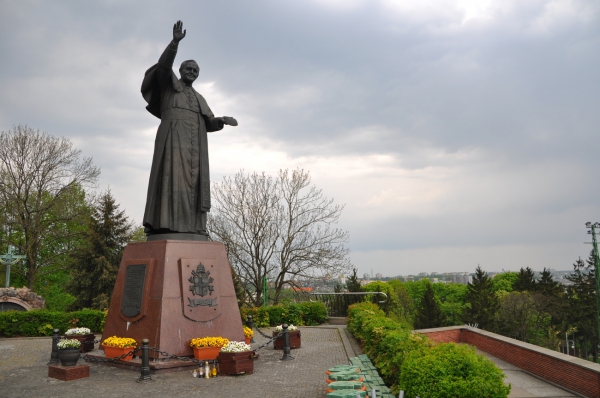 Zdjęcie z Polski - pomnik Jana Pawła II