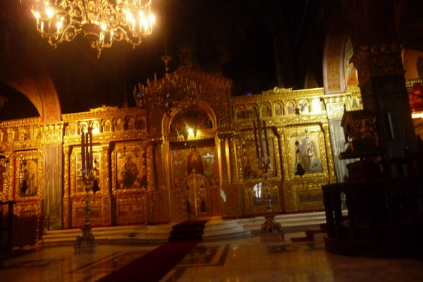 Zdjęcie z Grecji - wnętrze kościoła 