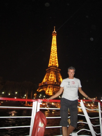 Zdjęcie z Francji - Eifelka noca (ze statku)