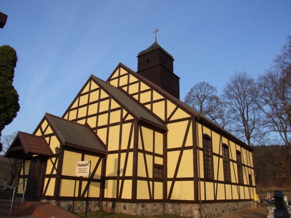 Zdjęcie z Polski - Współczesny kościół 