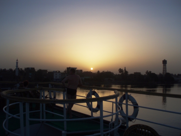 Zdjęcie z Egiptu - Esna o zachodzie słońca