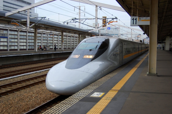 Zdjęcie z Japonii - shinkansen