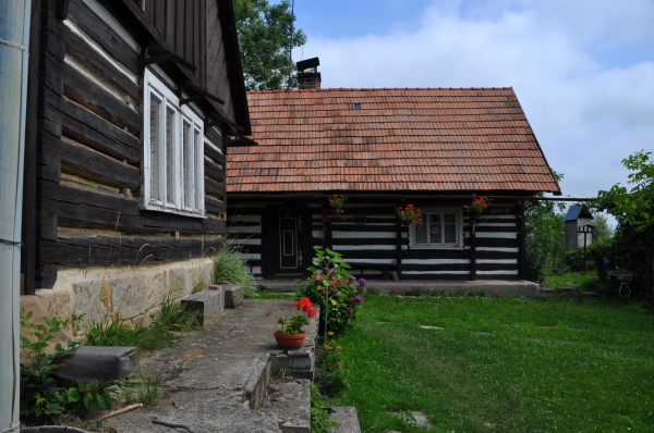 Zdjęcie z Czech - Stare chaty po drodze