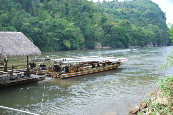 Zdjęcie z Tajlandii - rzeka Kwai....