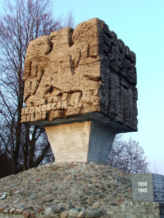 Zdjęcie z Polski - Pomnik na Złotej Górze
