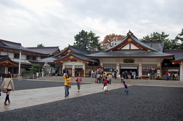 Zdjęcie z Japonii - Świątynia Gokoku