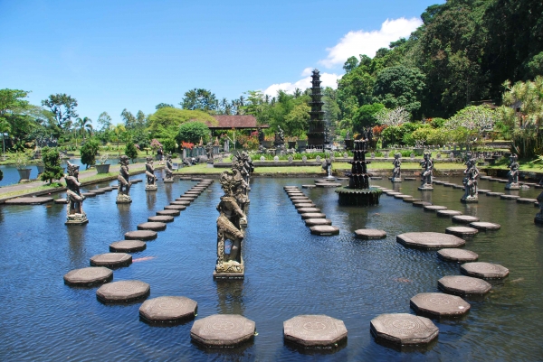Zdjecie - Indonezja - Balijskie Pałace Wodne