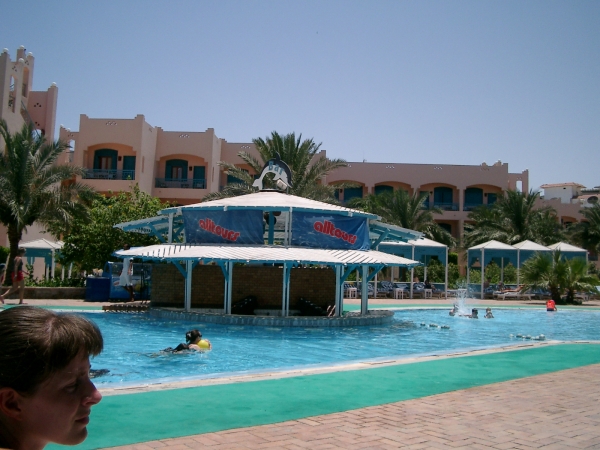Zdjęcie z Egiptu - Hotel Le Pacha- basen