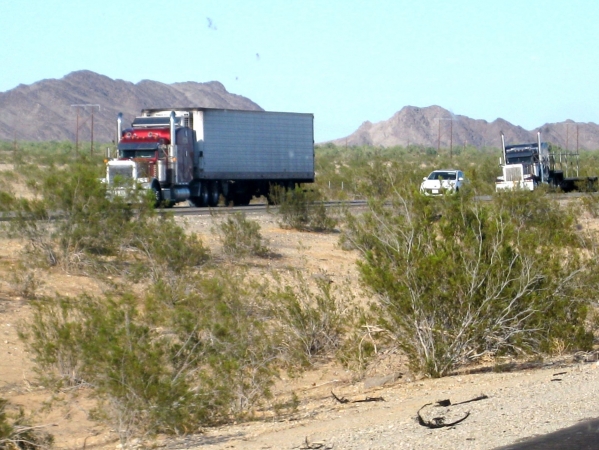 Zdjęcie ze Stanów Zjednoczonych - amerykańskie ciężarówki