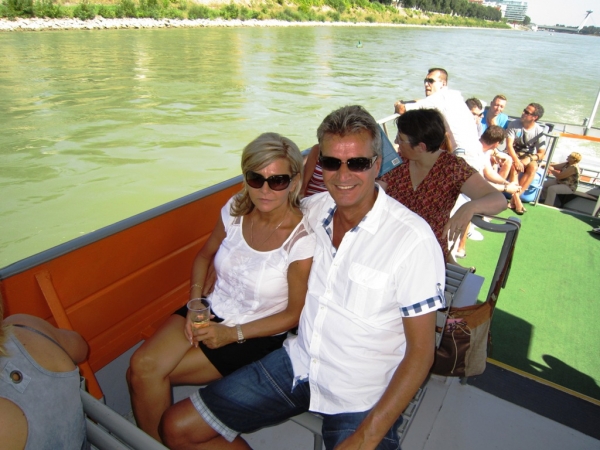 Zdjęcie ze Słowacji - plyniemy Dunajem do Devin
