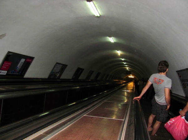Zdjęcie z Gruzji - Tbiliskie metro.