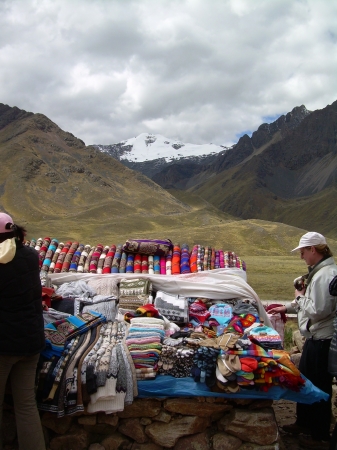 Zdjęcie z Peru - bazarek przy drodze