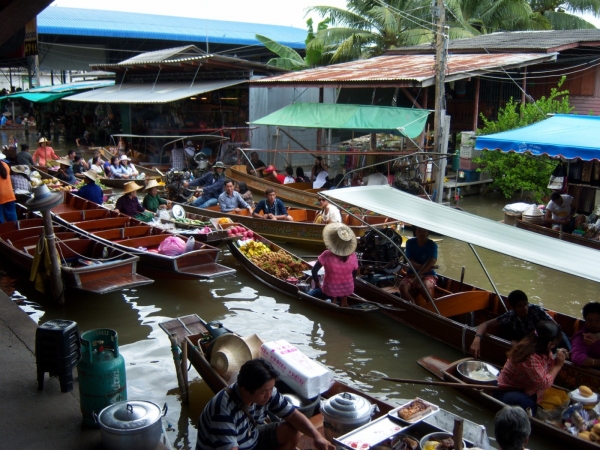 Zdjęcie z Tajlandii - kolejki w kanale