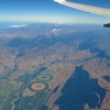Zdjęcie z Nowej Zelandii - Pod Nami Wyspa Poludniowa i dziwne okragle pola