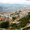 Zdjęcie z Giblartaru - widoki za Skały na dolny Gibraltar