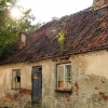 Zdjęcie z Polski - wśród pięknych płockich kamieniczek znajdziemy też takie umierające domy