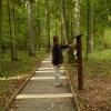 Zdjęcie z Polski - wybudowano tu wygodne dla spacerowiczów drewniane kładki