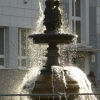 Zdjęcie z Polski - ta sama fontanna w ujęciu "pod słońce"