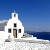 Zdjęcie z Grecji - Jeden z wielu białych kościółków.