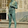 Zdjęcie z Portugalii - Pomnik Rybaka w Paul do Mar; ale jakiś taki dziwny ten rybak:)