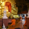 Zdjęcie z Tajlandii - Wieczorne modly