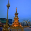 Zdjęcie z Tajlandii - Wieza zegarowa w centrum miasta.