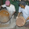 Zdjęcie ze Sri Lanki - praca przy wydobyciu kamieni szlachetnych -