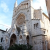 Zdjęcie z Hiszpanii - Kościół San Bartolome w centrum Soller