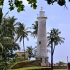 Zdjęcie ze Sri Lanki - brytyjska latarnia morska wybudowana tu dopiero w 1938roku 