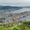 Zdjęcie z Norwegii - na wzgórzu Fløyen (400 m n.p.m) - takie widoki na Bergen
