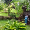 Zdjęcie z Indonezji - Przy wiejskiej swiatynce