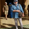 Zdjęcie z Maroka - ok godz 17 - wszyscy w odpowiednio powiązanych nakryciach głowy - 