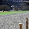 Zdjęcie z Hiszpanii - Zielone jeziorko widziane z plaży.