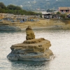 Zdjęcie z Grecji - co krok tutejsze wybrzeże przybiera przeróżne formy i kształty