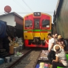Zdjęcie z Tajlandii - Pociąg nadjeżdża