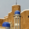 Zdjęcie z Omanu - u podnóża Al Mirani stoi meczet Al Khor