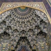Zdjęcie z Omanu - wspaniały Mihrab pośrodku ściany kibli (kierunek na Mekkę)