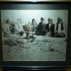 Zdjęcie z Zjednoczonych Emiratów Arabskich - fotografia rodzinna ojców szejków- z lat 60 XXw- 
